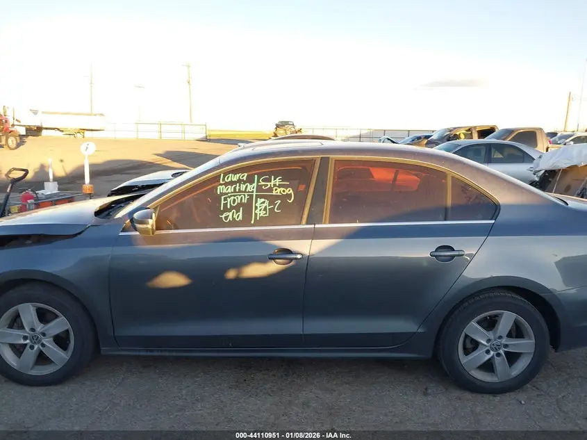 2013 VOLKSWAGEN JETTA 2.0L TDI