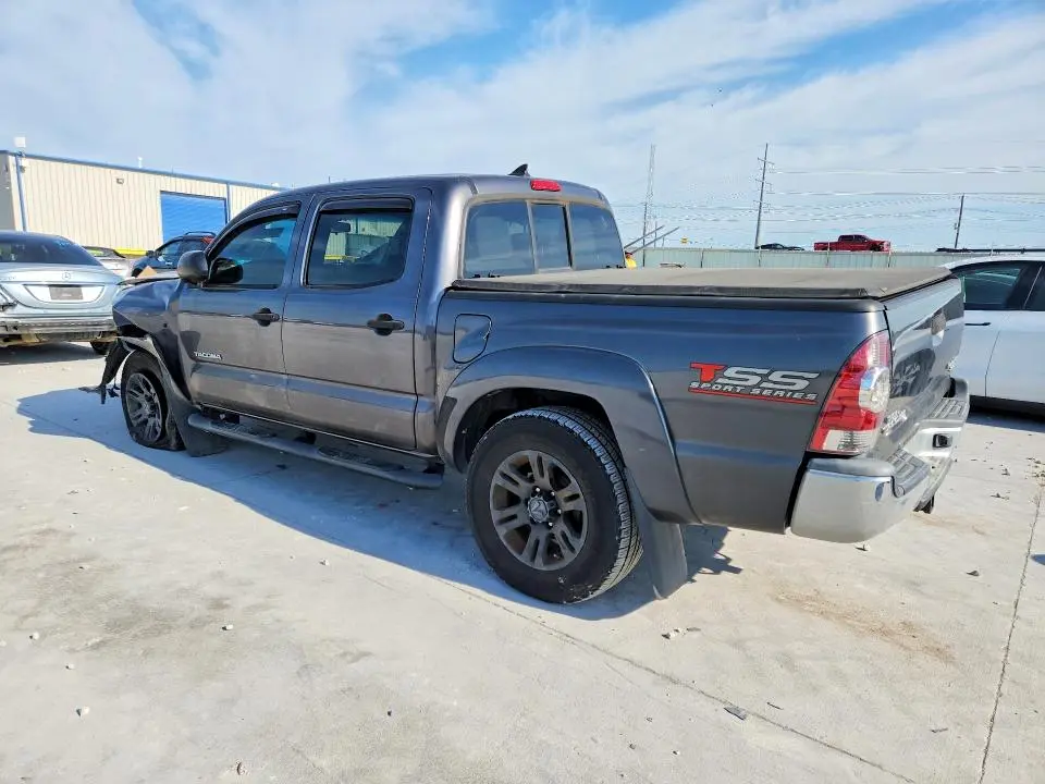 2015 TOYOTA TACOMA DOUBLE CAB PRERUNNER  
