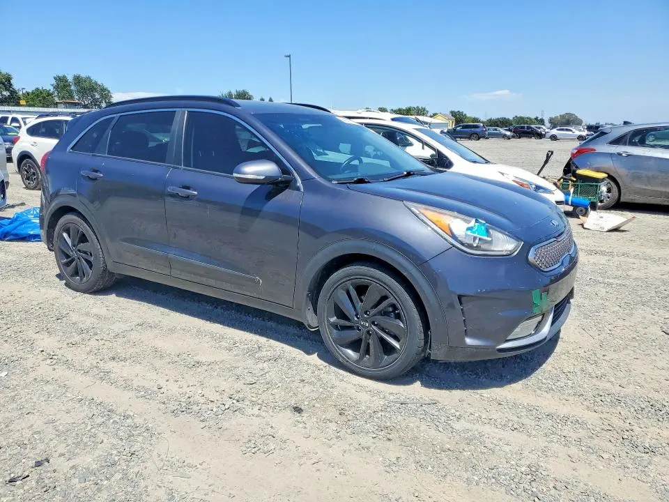 2018 KIA NIRO EX  