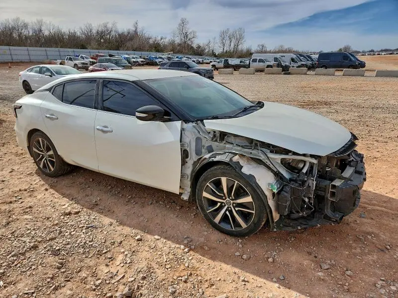 2020 NISSAN MAXIMA SV  