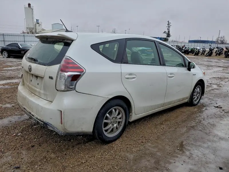 2015 TOYOTA PRIUS V   