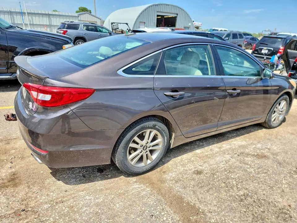 2016 HYUNDAI SONATA SE  