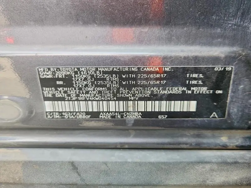 2019 TOYOTA RAV4 XLE  