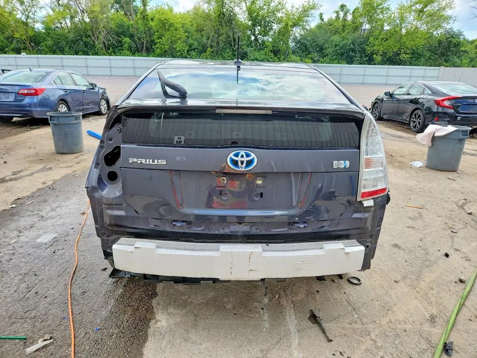 2010 TOYOTA PRIUS II  