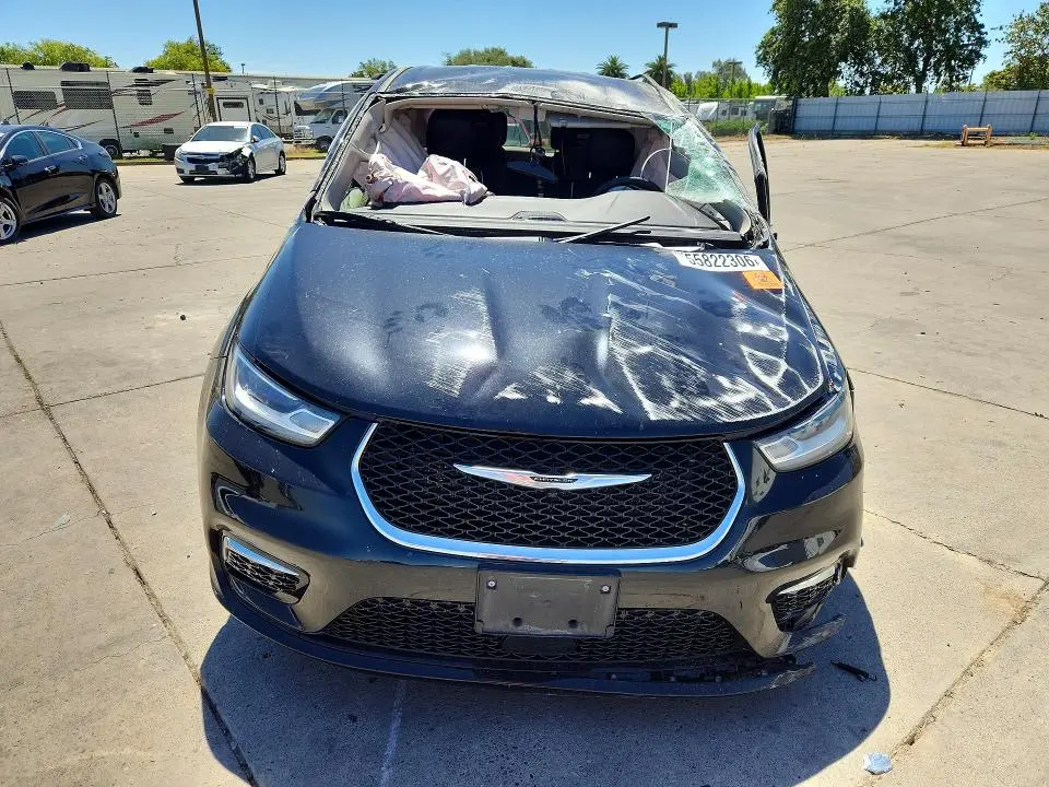 2024 CHRYSLER PACIFICA HYBRID SELECT  