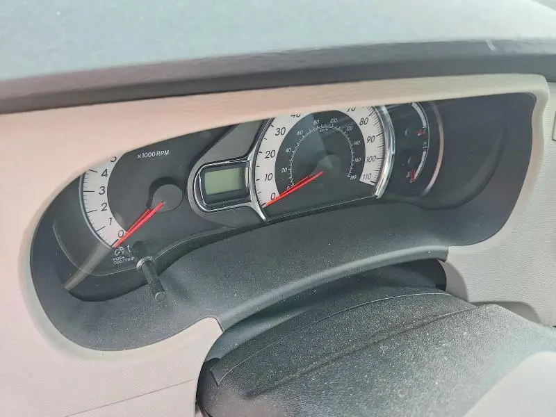 2011 TOYOTA SIENNA SPORT  