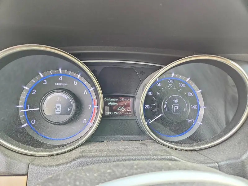 2013 HYUNDAI SONATA GLS  