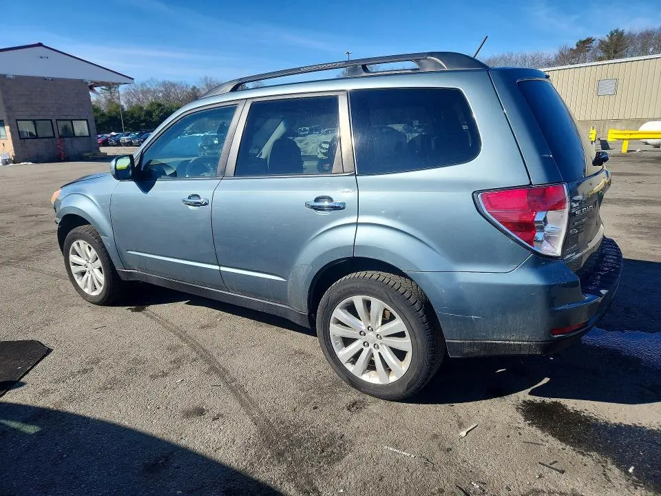 2011 SUBARU FORESTER LIMITED  