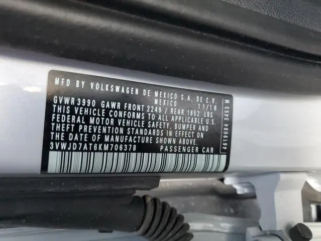 2019 VOLKSWAGEN BEETLE SE  