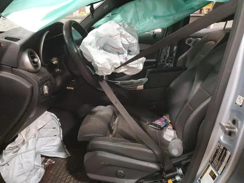 2021 MERCEDES-BENZ GLC 300 4MATIC  