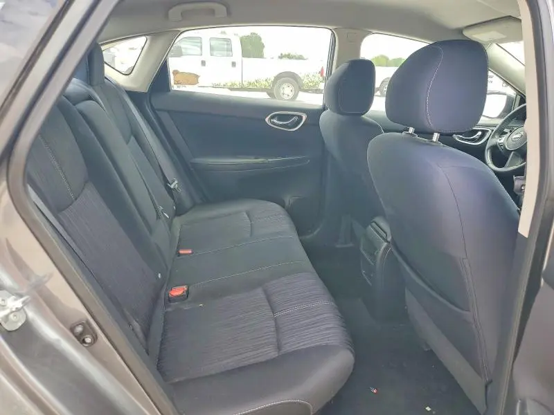 2016 NISSAN SENTRA SV  