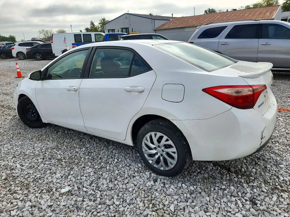 2017 TOYOTA COROLLA LE  