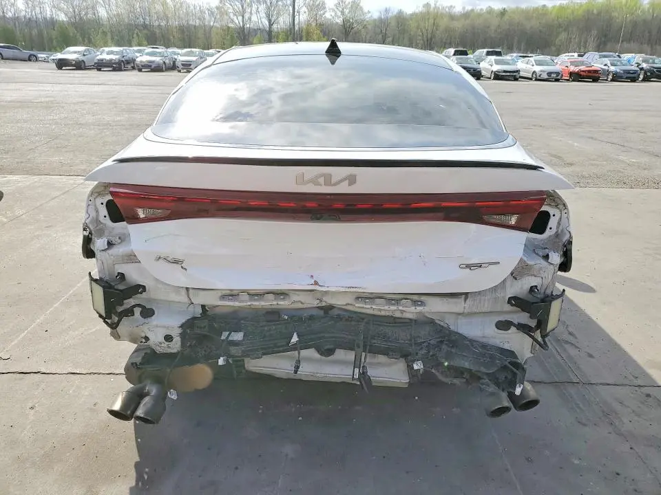 2022 KIA K5 GT  