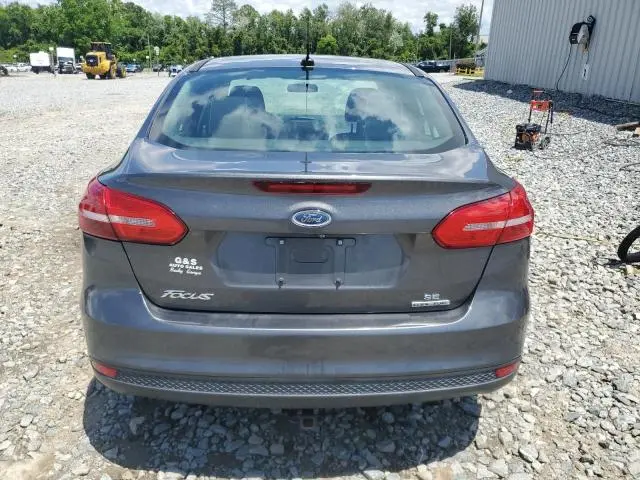2016 FORD FOCUS SE  