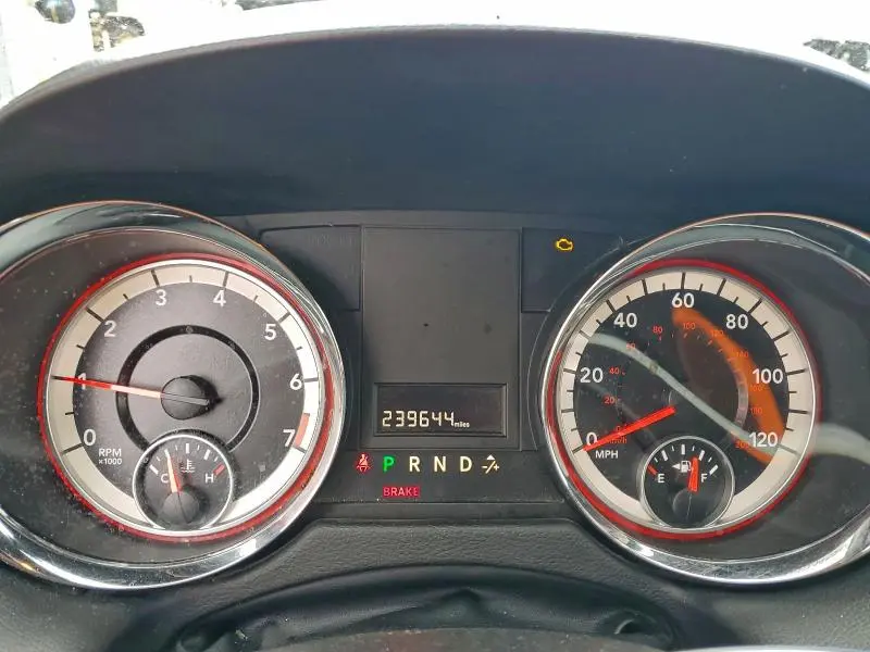 2016 DODGE GRAND CARAVAN SE  