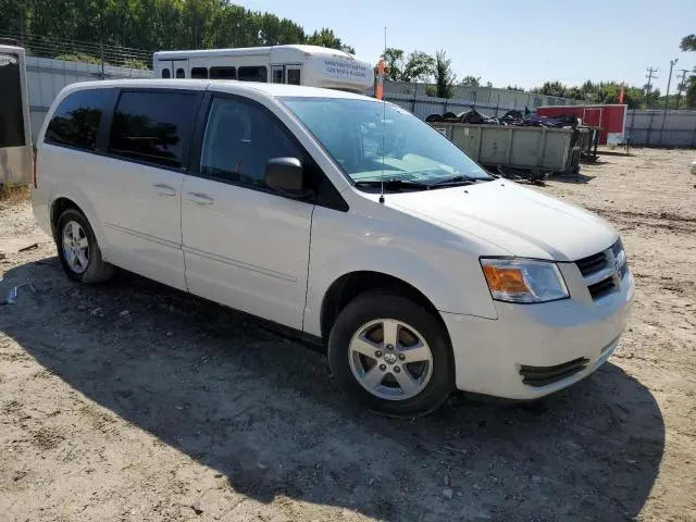 2010 DODGE GRAND CARAVAN SE  