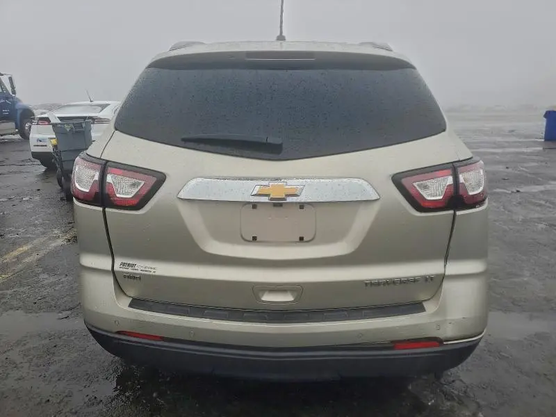 2013 CHEVROLET TRAVERSE LT  