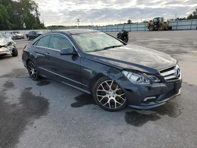 2011 MERCEDES-BENZ E 550