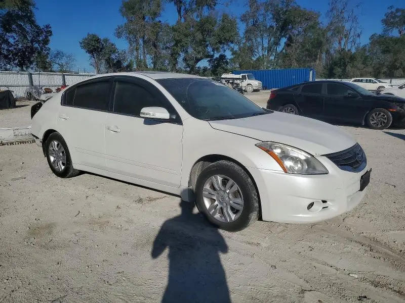 2011 NISSAN ALTIMA BASE  