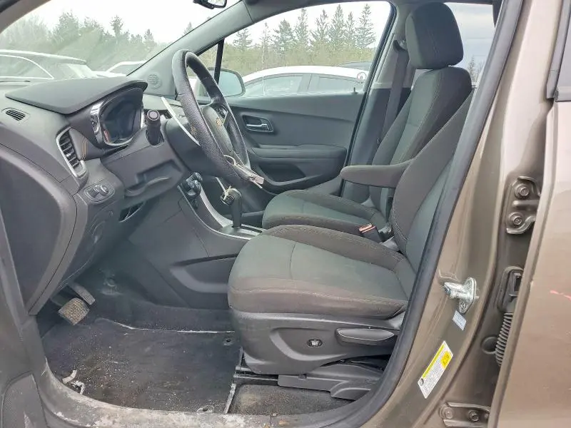 2021 CHEVROLET TRAX LS  