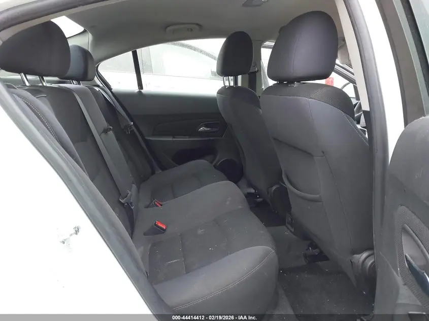 2015 CHEVROLET CRUZE 1LT AUTO