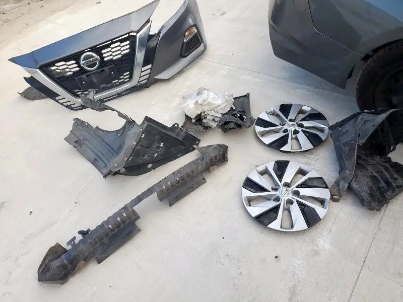 2019 NISSAN ALTIMA S  