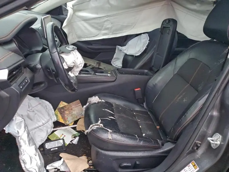 2019 NISSAN ALTIMA SR  