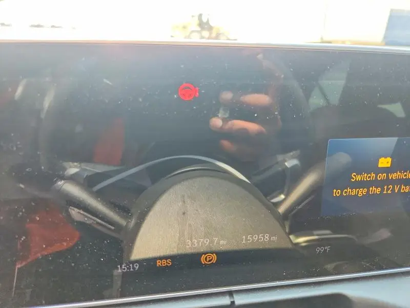 2025 MERCEDES-BENZ C 300  
