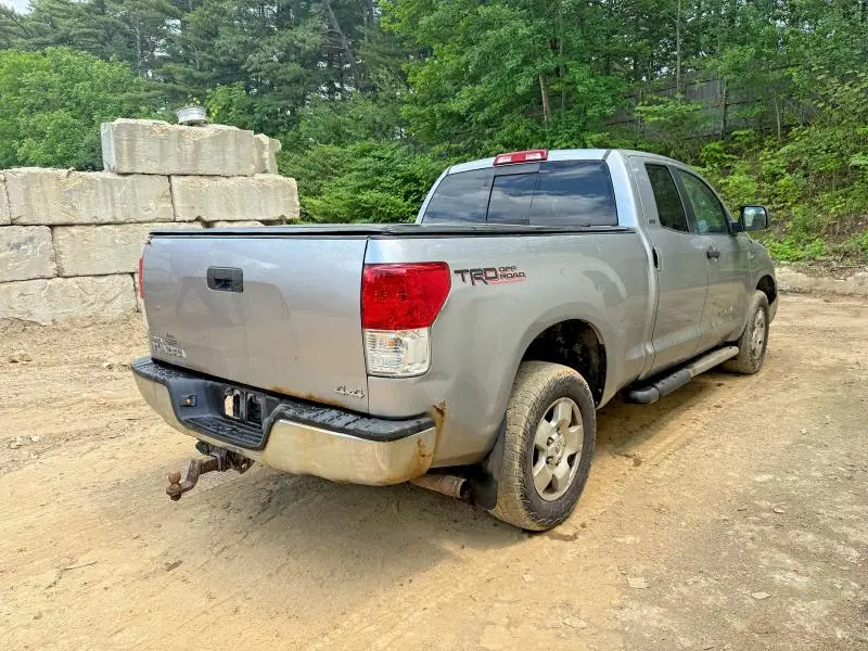 2010 TOYOTA TUNDRA DOUBLE CAB SR5  
