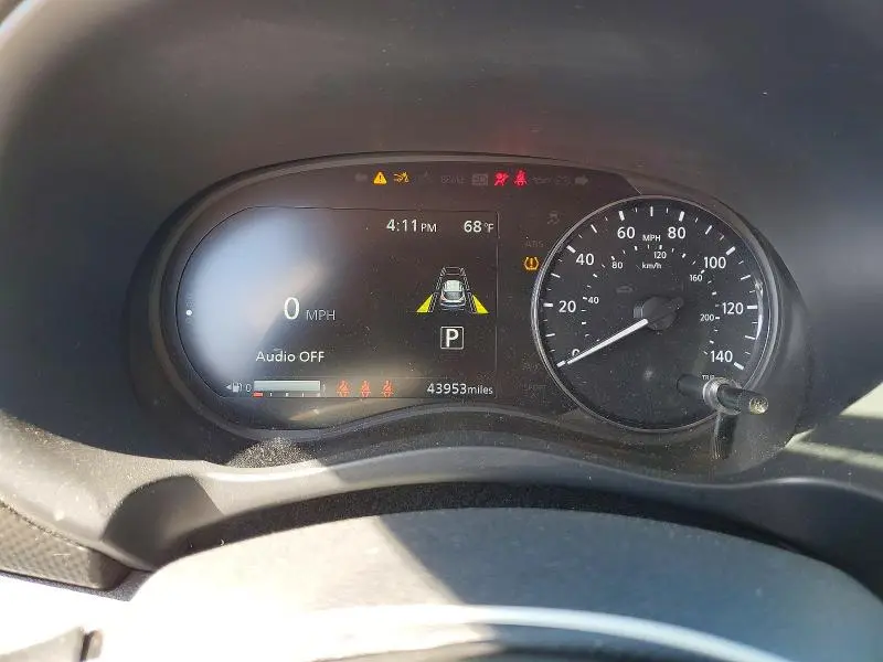 2022 NISSAN KICKS SV  