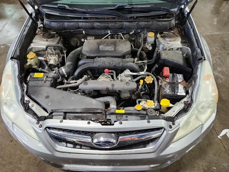 2011 SUBARU LEGACY 2.5I PREMIUM  