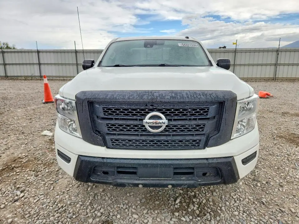 2021 NISSAN TITAN S  