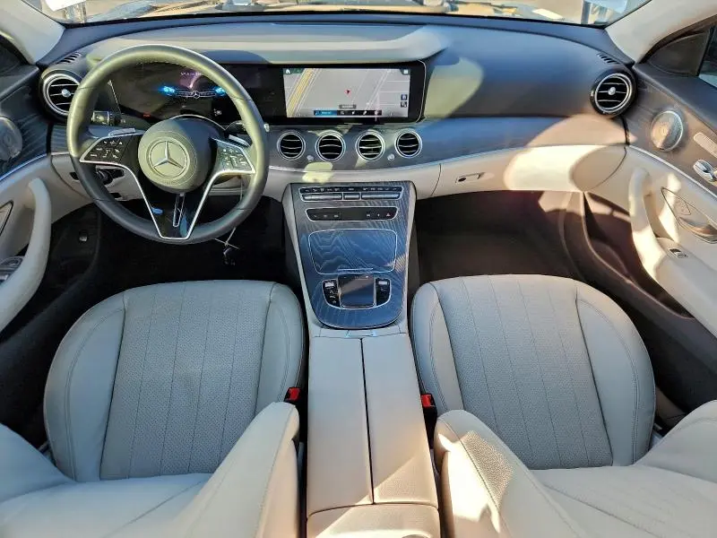 2022 MERCEDES-BENZ E 350  