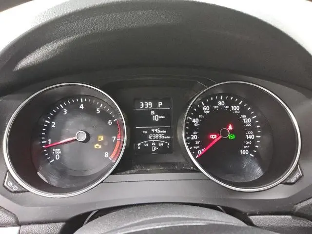 2015 VOLKSWAGEN JETTA SE  
