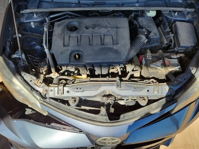 2017 TOYOTA COROLLA SE  