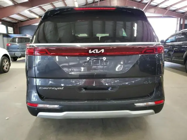 2022 KIA CARNIVAL LX  