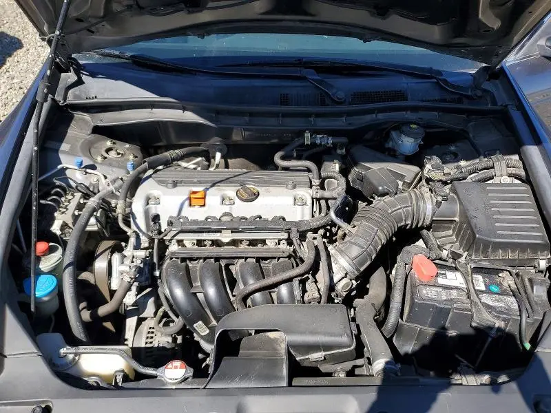 2011 HONDA ACCORD LX  