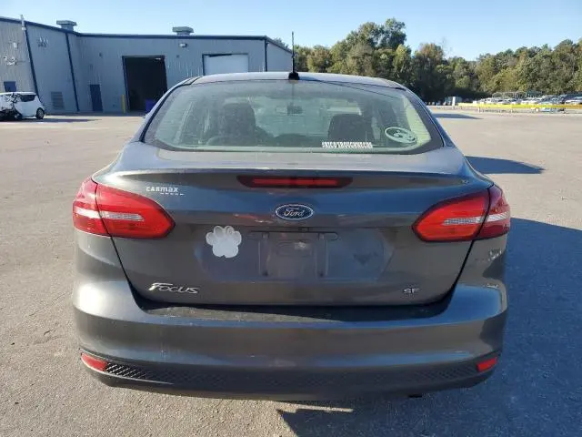 2018 FORD FOCUS SE  