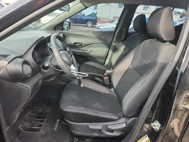 2020 NISSAN KICKS S  