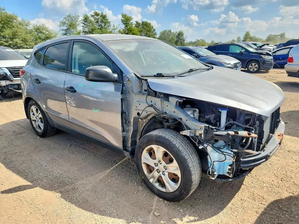 2012 HYUNDAI TUCSON GL  