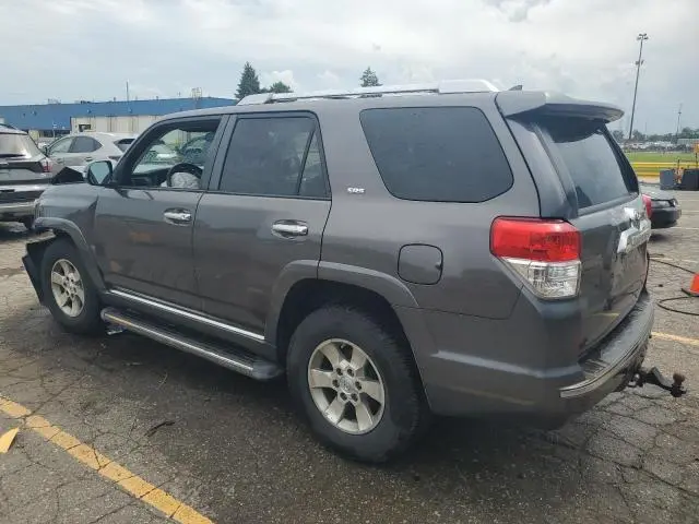 2011 TOYOTA 4RUNNER SR5  