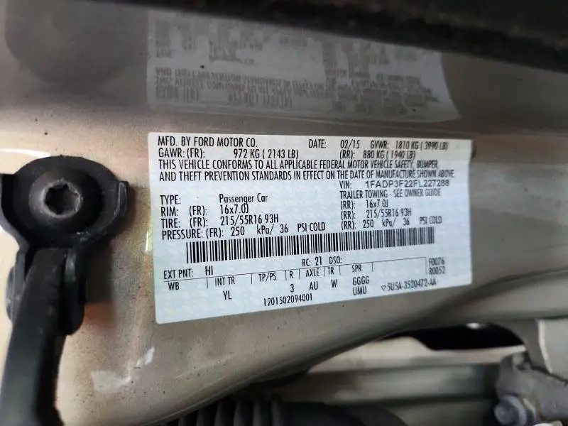 2015 FORD FOCUS SE  