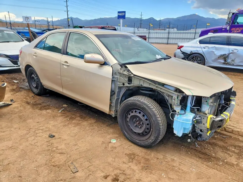 2011 TOYOTA CAMRY LE  