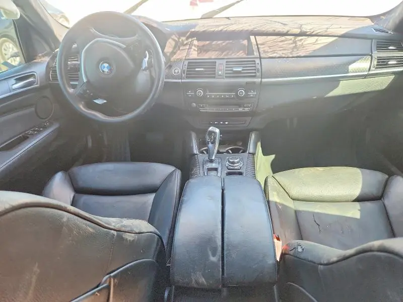 2011 BMW X6 XDRIVE35I  