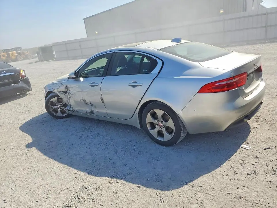 2018 JAGUAR XE   
