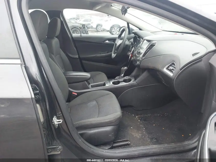 2017 CHEVROLET CRUZE LT AUTO