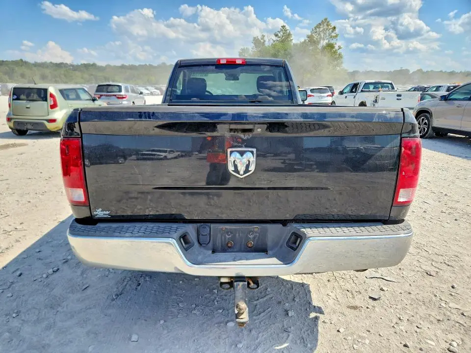 2015 RAM 1500 ST  