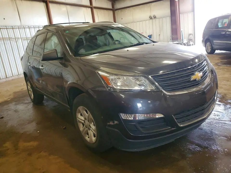 2014 CHEVROLET TRAVERSE LS  