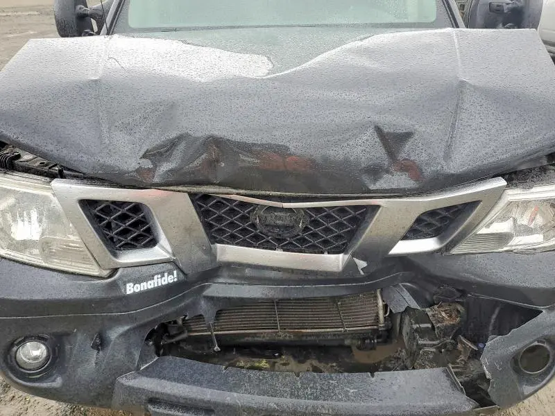2015 NISSAN FRONTIER S  