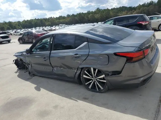 2019 NISSAN ALTIMA SR  